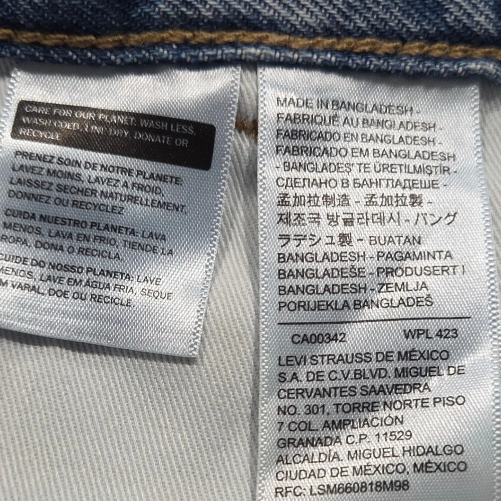 Levis 568 Cargo Jeans Men 32x32 Light Wash Blue Denim Loose Straight Utility NEW